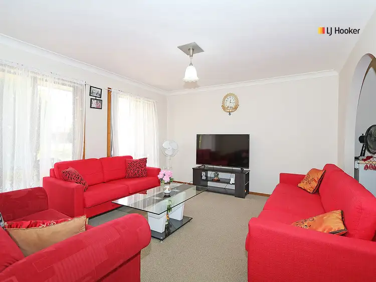 Fourth view of Homely house listing, 28 Wiradjuri Crescent, Wagga Wagga NSW 2650