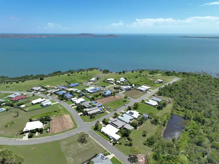 14 Bayside Court
