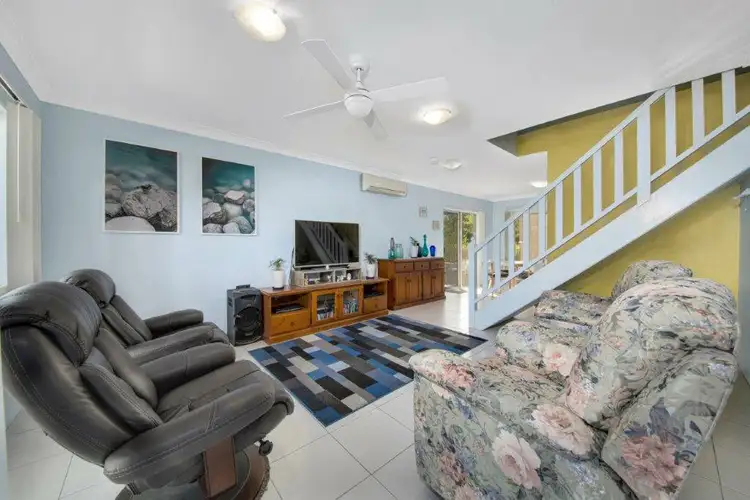 Fifth view of Homely unit listing, Unit 5/5 Pacific Court, Kin Kora QLD 4680