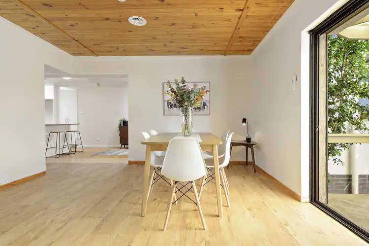 Fourth view of Homely house listing, 10 Beaurepaire Crescent, Holt ACT 2615