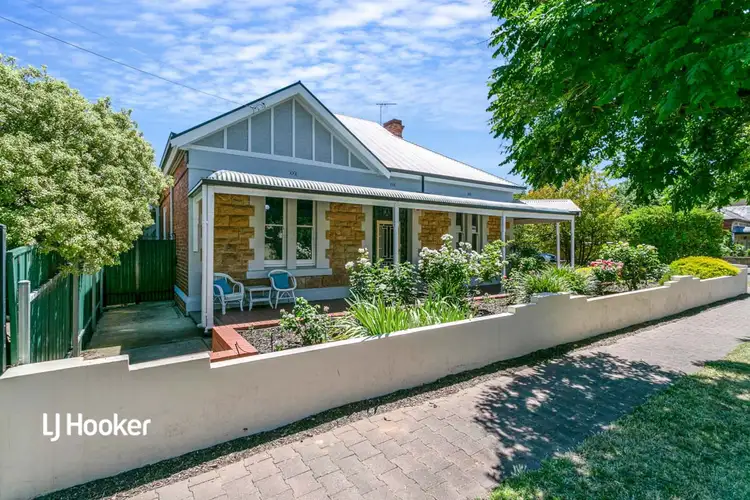 20 Rosetta Street