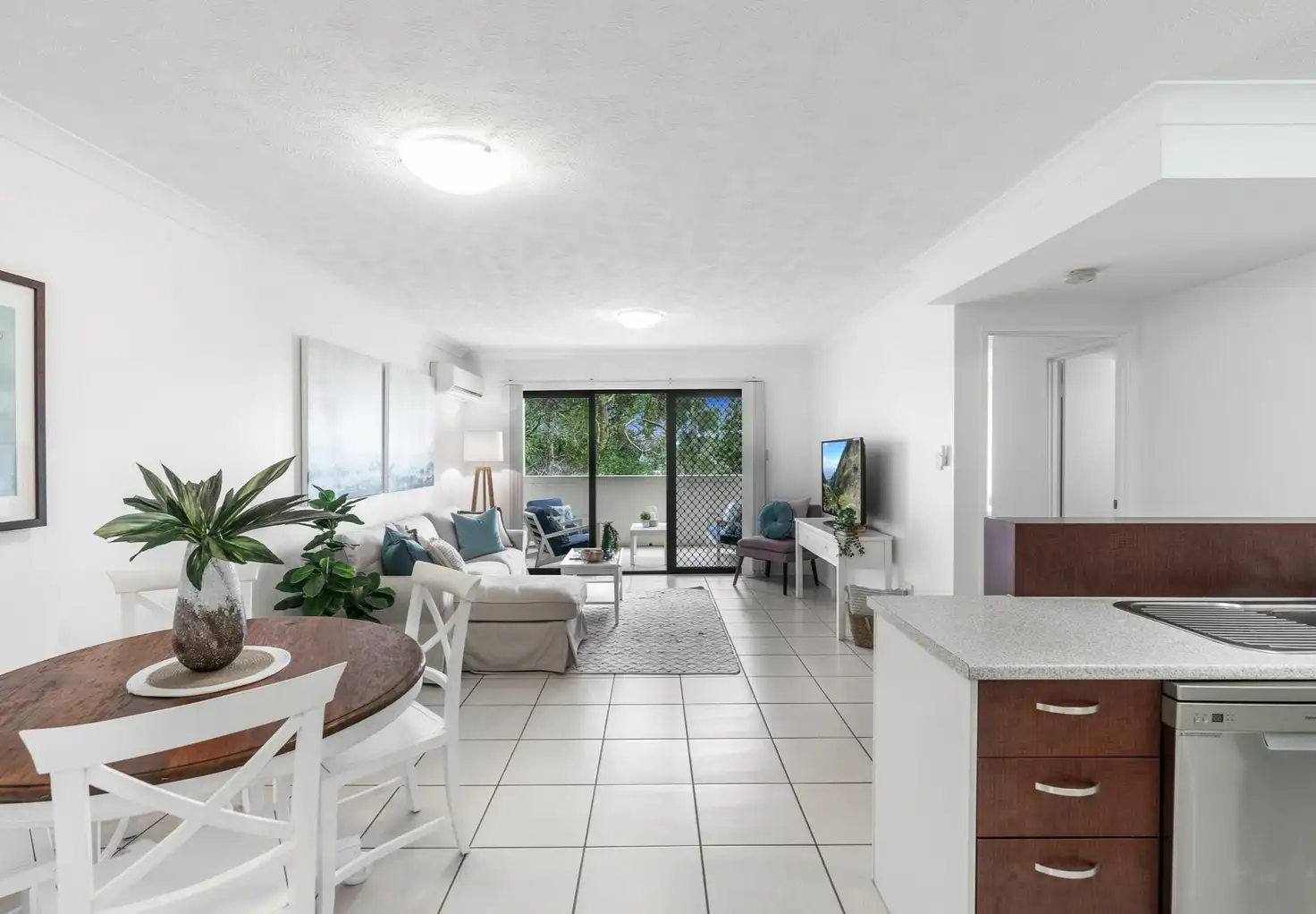 Main view of Homely apartment listing, Unit 2/960 Wynnum Road, Cannon Hill QLD 4170