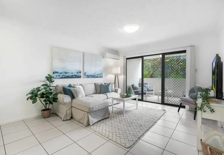 Second view of Homely apartment listing, Unit 2/960 Wynnum Road, Cannon Hill QLD 4170