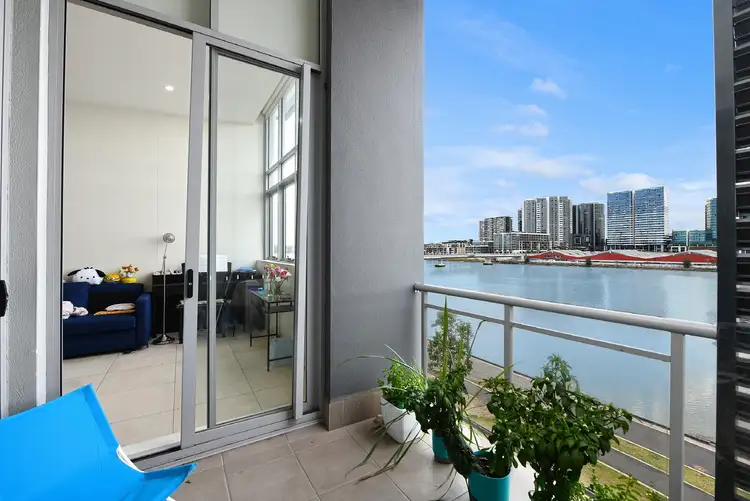 Second view of Homely apartment listing, 142/3 Peake Avenue, Rhodes NSW 2138