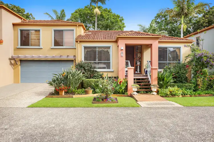 61/20 Fairway Drive, Clear Island Waters QLD 4226