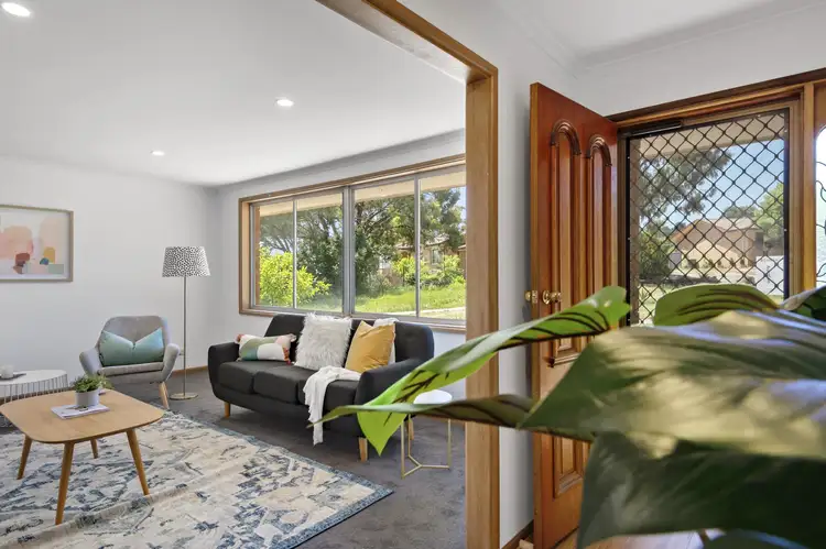 Second view of Homely house listing, 17 Phoenix Place, Giralang ACT 2617