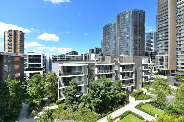 Fourth view of Homely unit listing, 621/5 Verona Drive, Wentworth Point NSW 2127