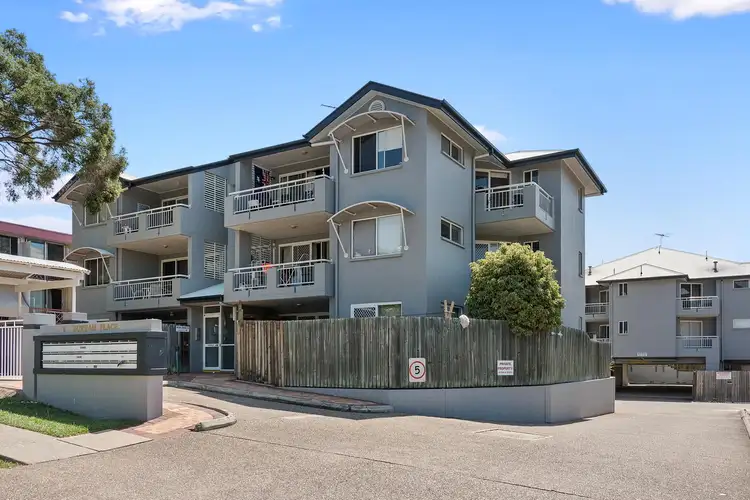 4/9 Durham Street, St Lucia QLD 4067