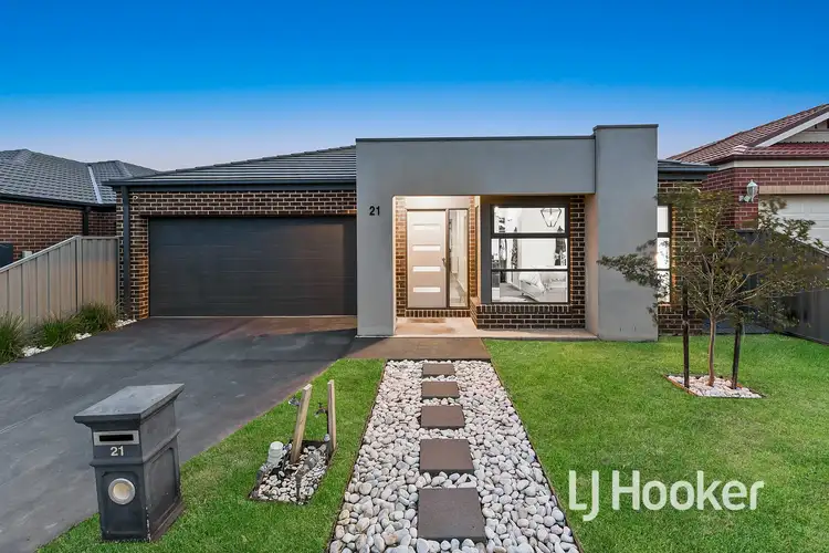 Main view of Homely house listing, 21 Boonwurrung Street, Cranbourne East VIC 3977