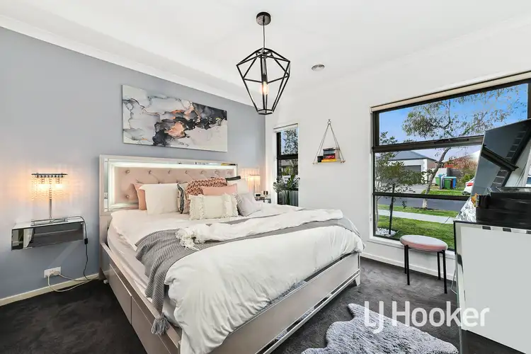 Sixth view of Homely house listing, 21 Boonwurrung Street, Cranbourne East VIC 3977