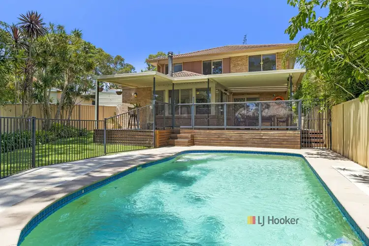 23 Winbin Crescent, Gwandalan NSW 2259