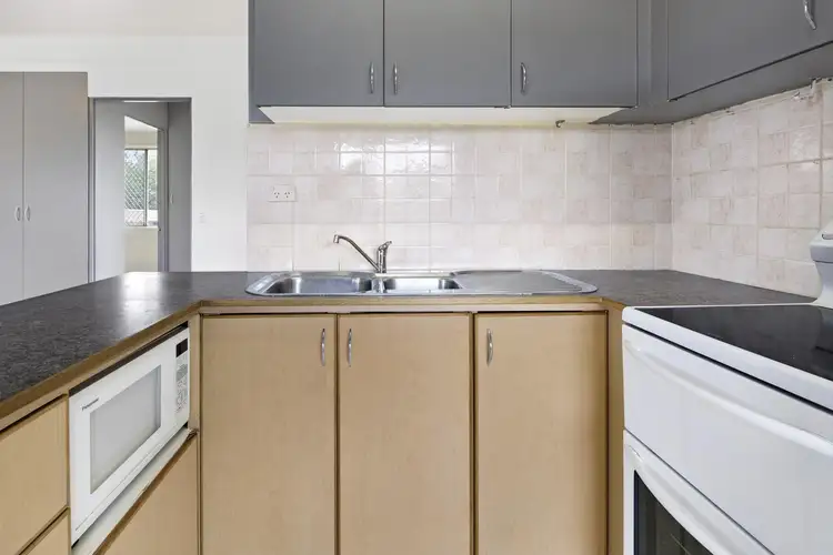 Fifth view of Homely apartment listing, 5/6 Heard Street, Mawson ACT 2607