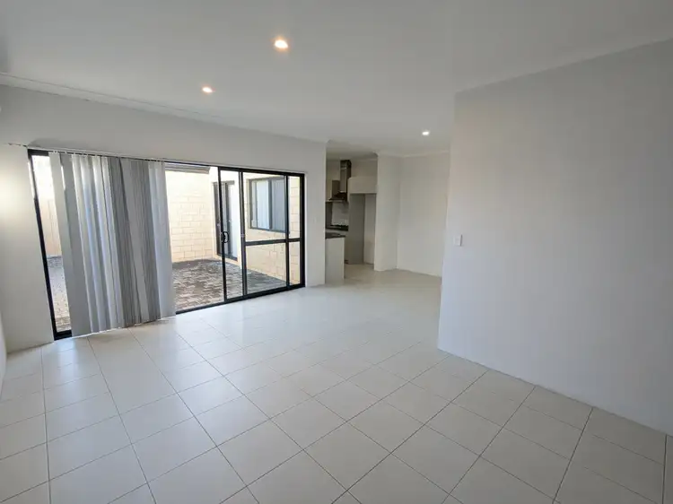 1A Glenkeen Street, Butler WA 6036
