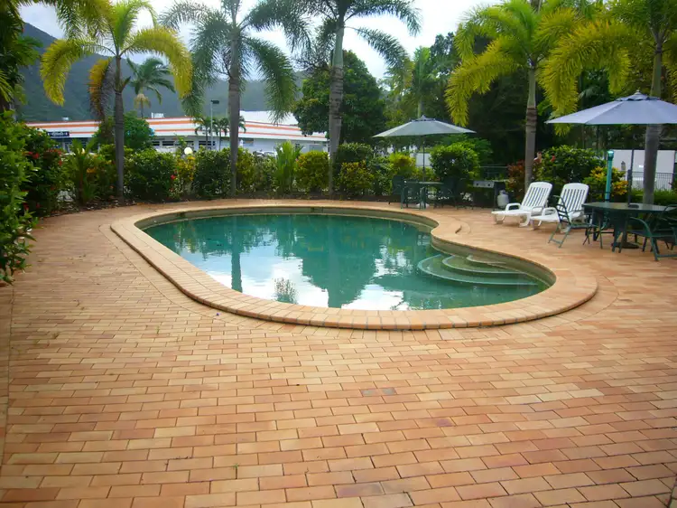 Main view of Homely unit listing, 1/6-8 Faculty Close, Smithfield QLD 4878
