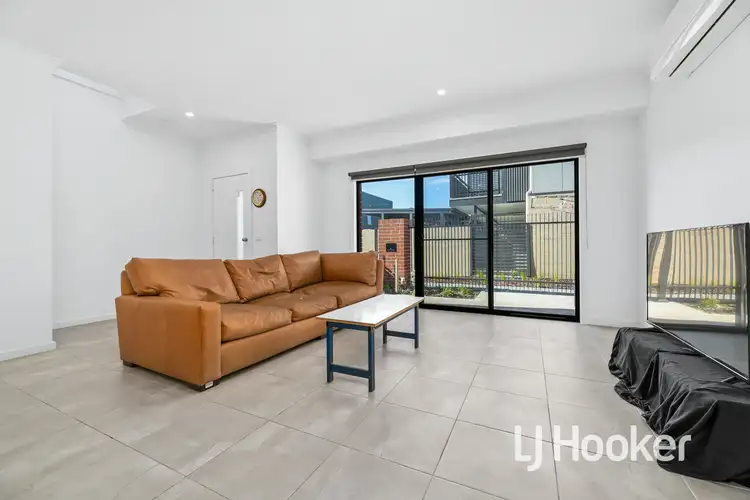 Fourth view of Homely townhouse listing, 2 Patena Walk, Pakenham VIC 3810