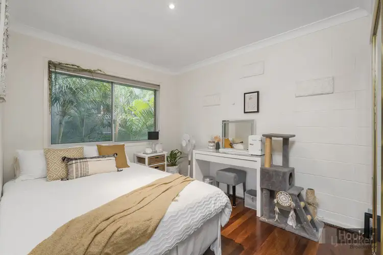 Fifth view of Homely unit listing, 6/26 Cronin Avenue, Main Beach QLD 4217