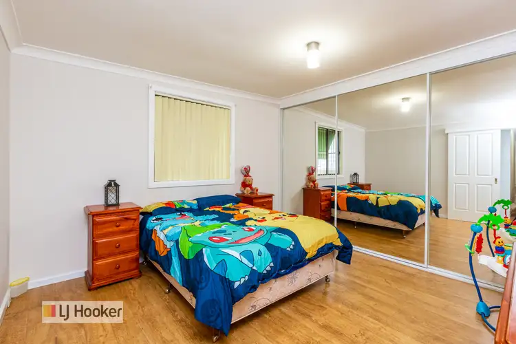 Fifth view of Homely house listing, 11 Gwen Parade, Raymond Terrace NSW 2324