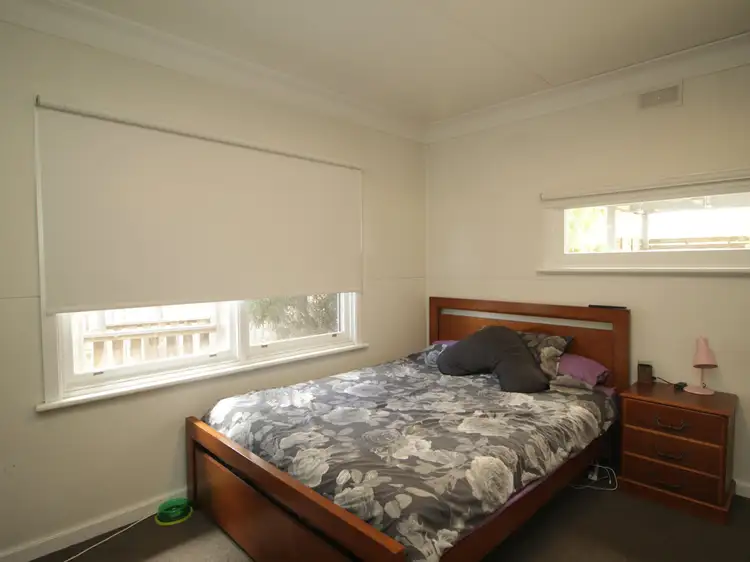 Fifth view of Homely house listing, 1/13 Jefferson Street, Bairnsdale VIC 3875