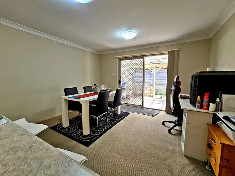 Fifth view of Homely house listing, 11/27-33 Eveleigh Court, Scone NSW 2337