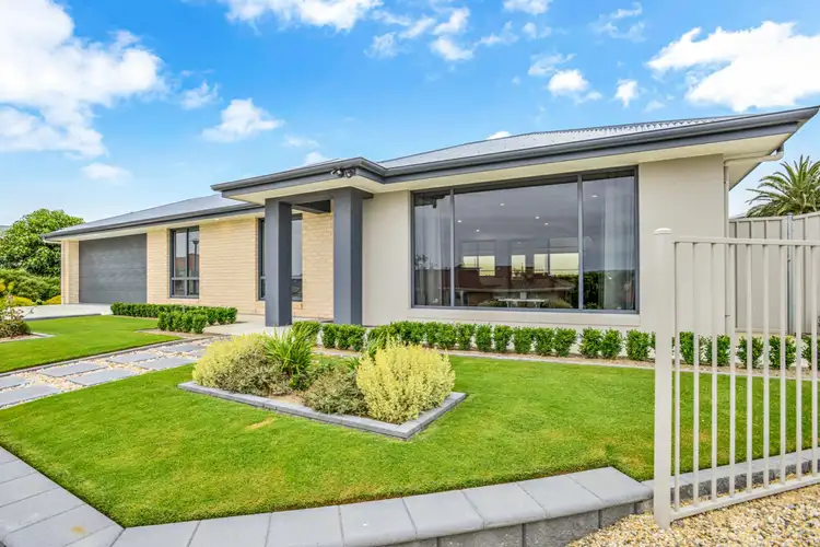 Third view of Homely house listing, 2 Schah Court, Mccracken SA 5211