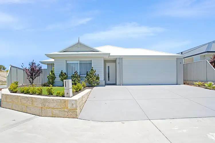 45 Parktree Ave, Yanchep WA 6035