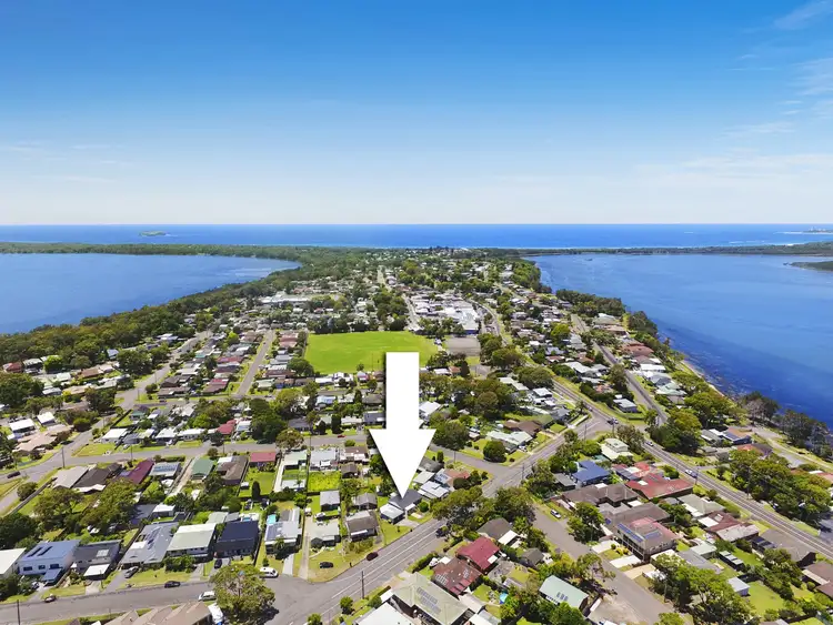 Second view of Homely house listing, 9 Woolana Avenue, Budgewoi NSW 2262