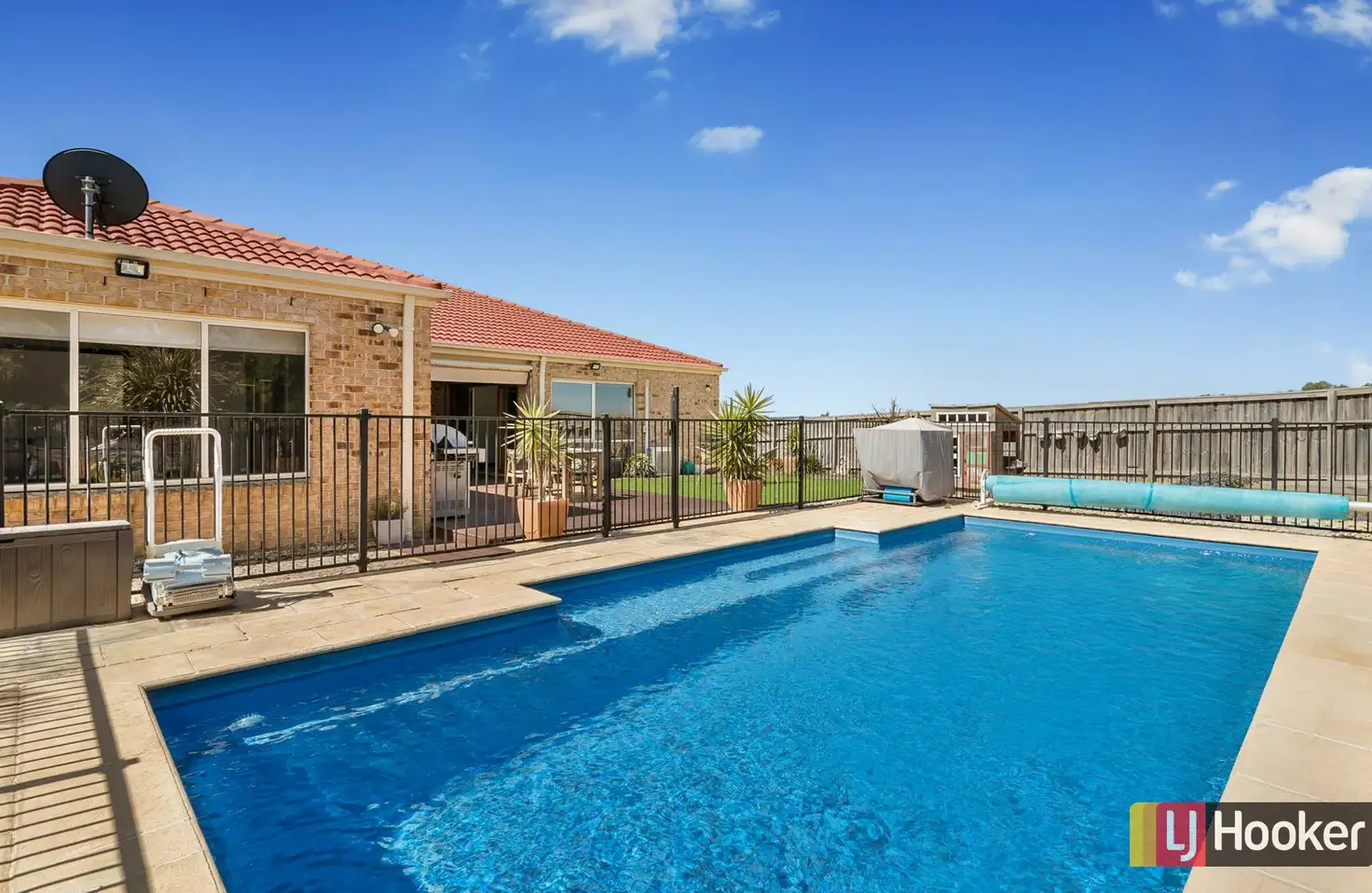 Main view of Homely house listing, 17 Aurina Drive, Hidden Valley VIC 3756