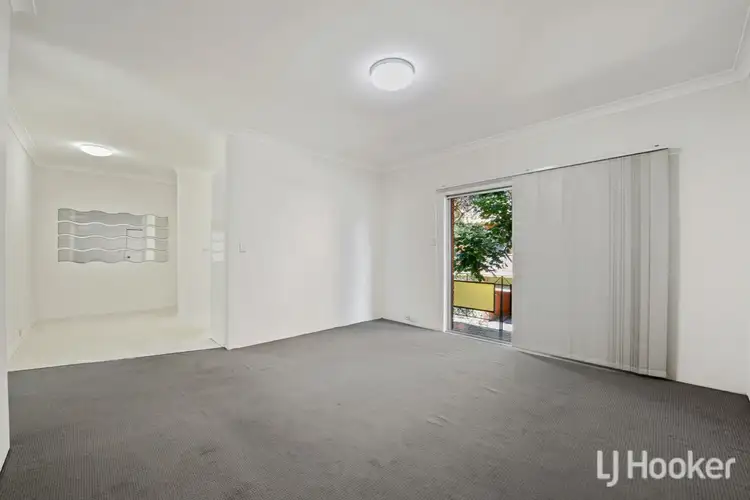 Fifth view of Homely unit listing, 2/49 Victoria Avenue, Penshurst NSW 2222