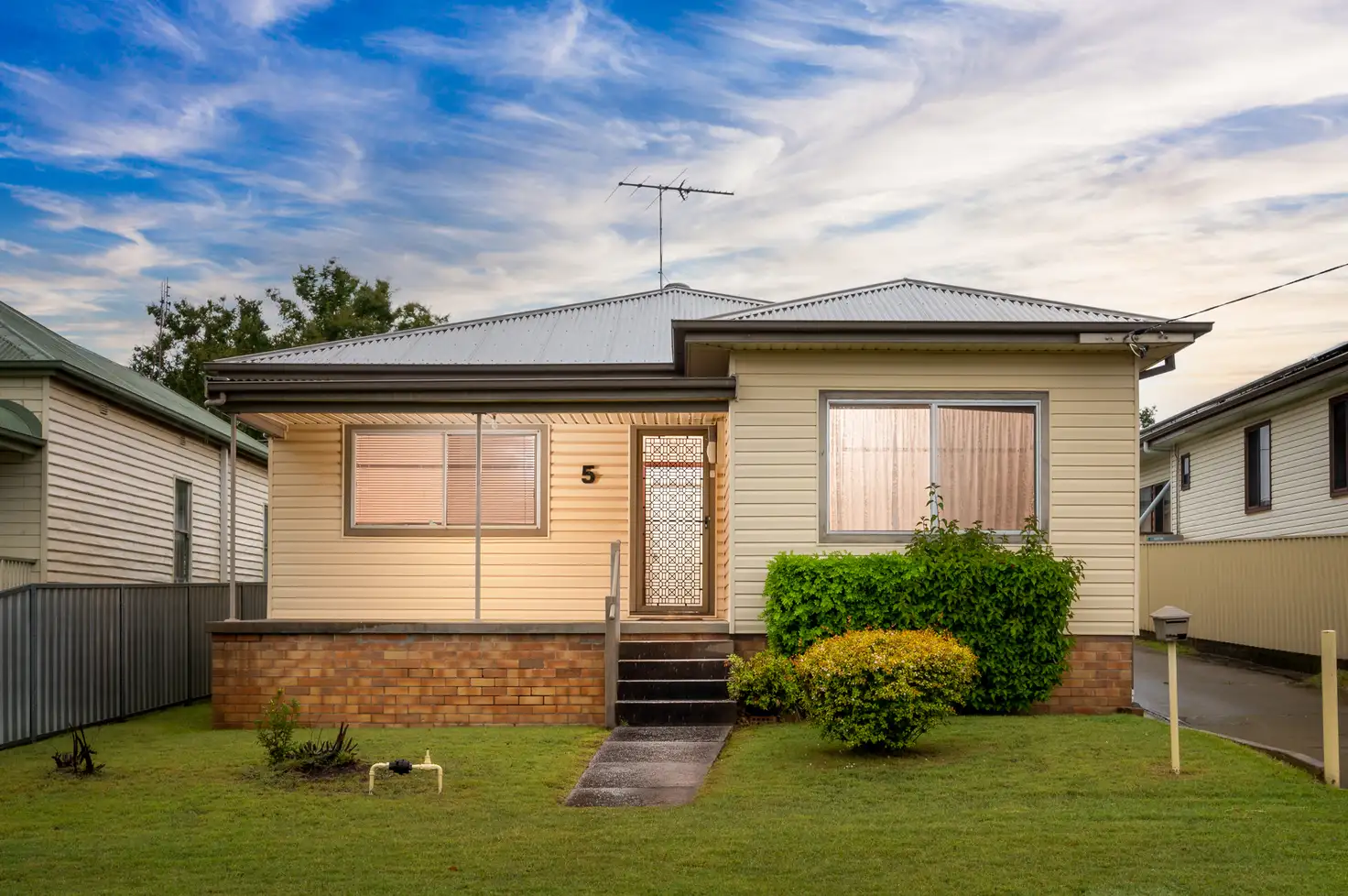 Main view of Homely house listing, 5 Vindin Street, Rutherford NSW 2320