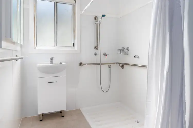 Fifth view of Homely house listing, 5 Vindin Street, Rutherford NSW 2320