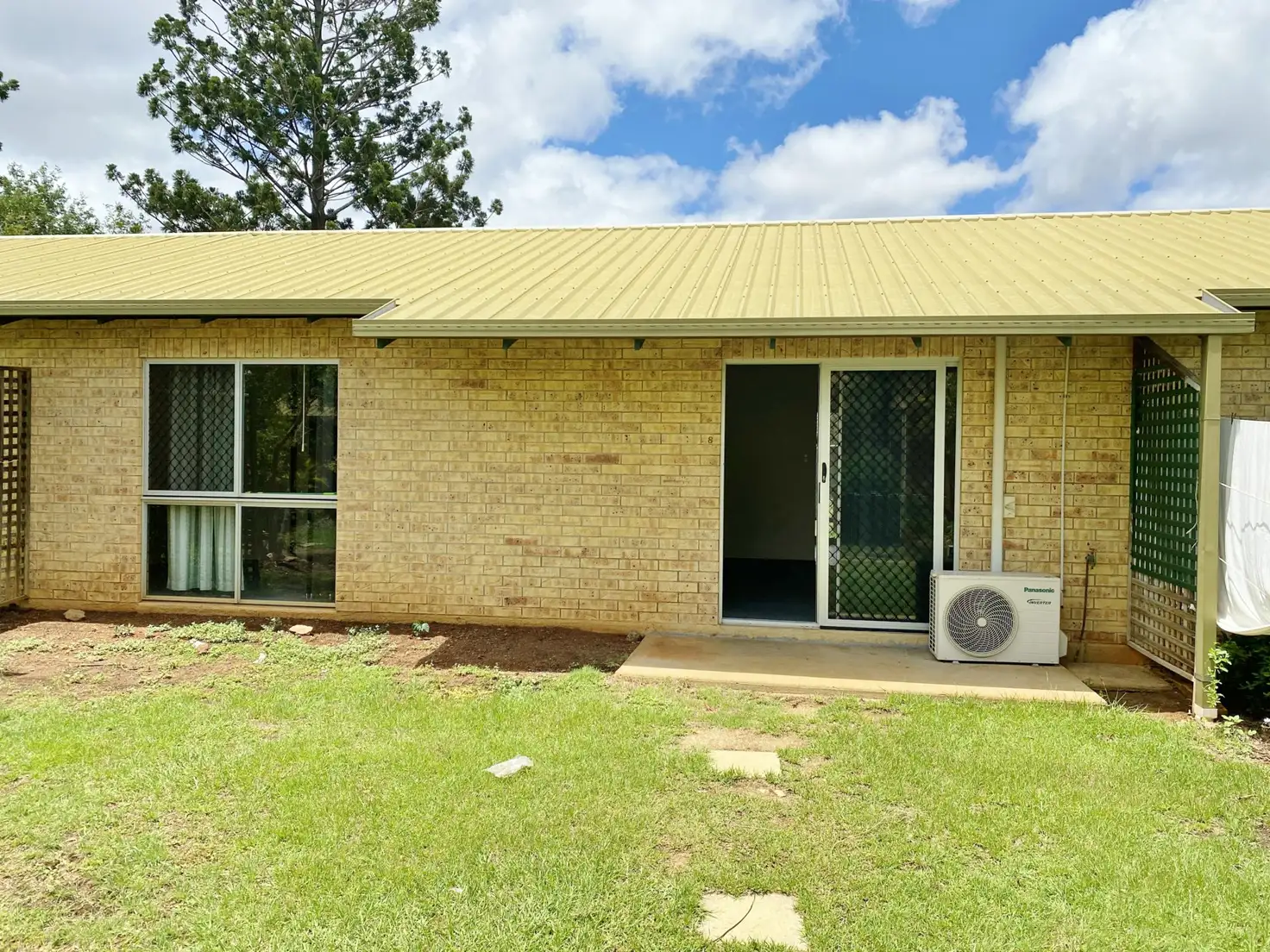 Main view of Homely unit listing, Unit 8/88 Walter Road, Kingaroy QLD 4610