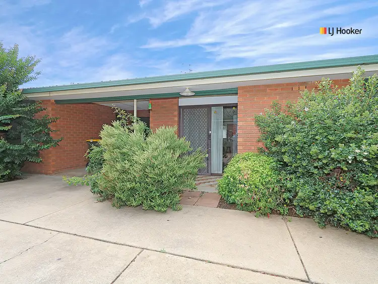 Second view of Homely unit listing, Unit 4/7 Langdon Avenue, Wagga Wagga NSW 2650