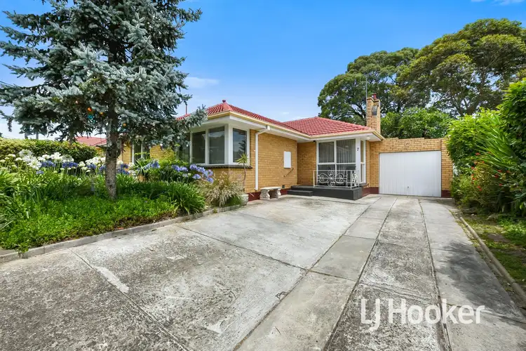 Second view of Homely house listing, 7 View Street, Hampton Park VIC 3976