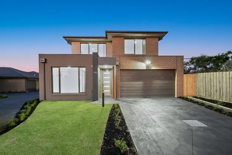 110 Endeavour Drive, Cranbourne North VIC 3977