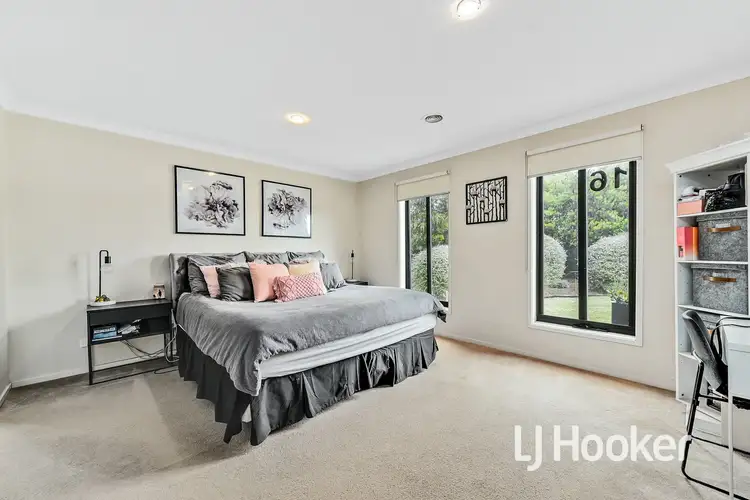Seventh view of Homely house listing, 16 St Mellion Court, Cranbourne VIC 3977