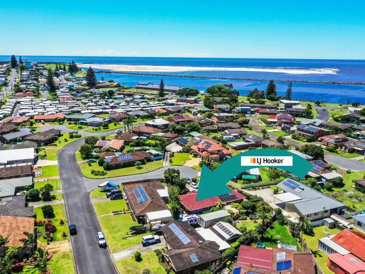 Second view of Homely villa listing, 2/4 Damian Close, Harrington NSW 2427