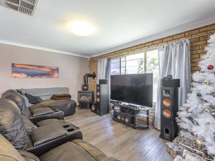 Fifth view of Homely house listing, 20 Honeysuckle Place, Thornlie WA 6108