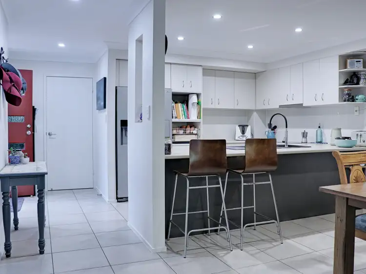 Fourth view of Homely townhouse listing, 2/3 Bindaree Way, Ocean Shores NSW 2483