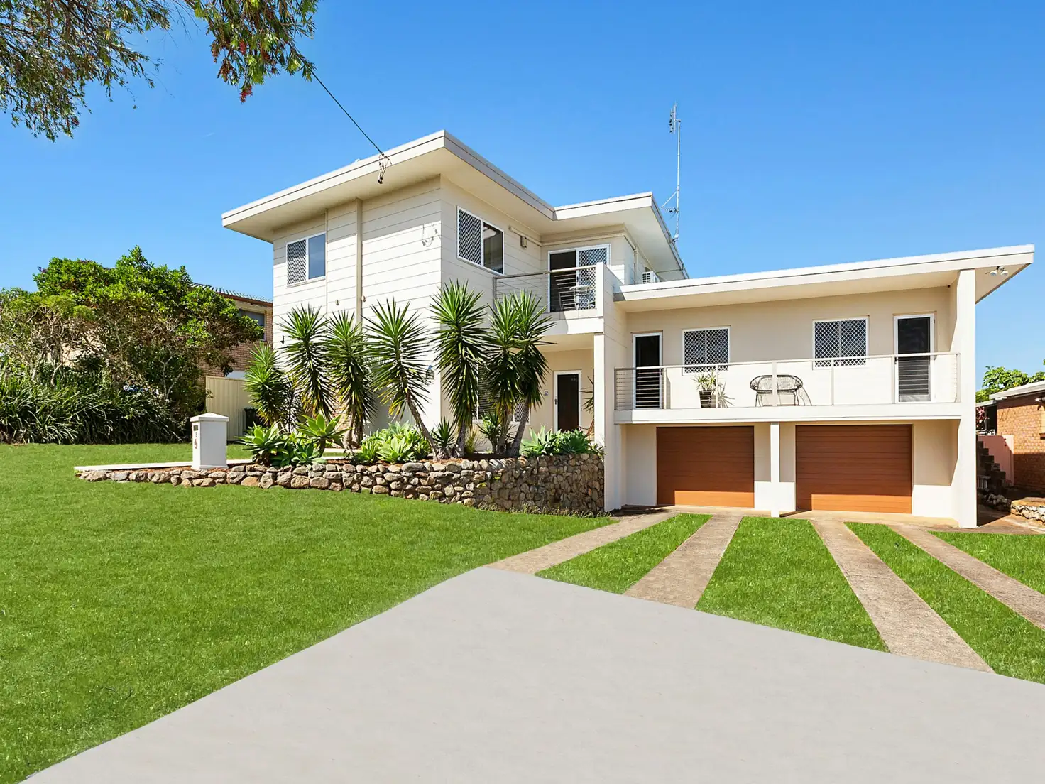 Main view of Homely house listing, 18 Summit Drive, Banora Point NSW 2486