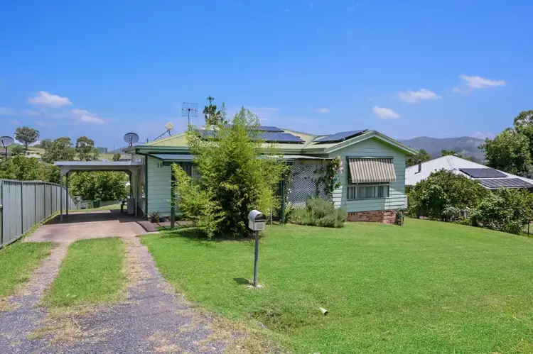 18 Saville Street