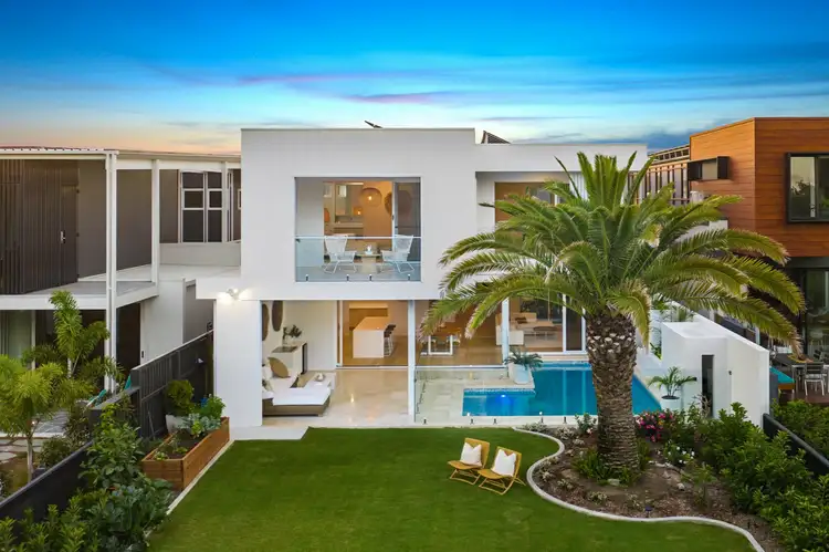 13 Daybreak Boulevard, Casuarina NSW 2487