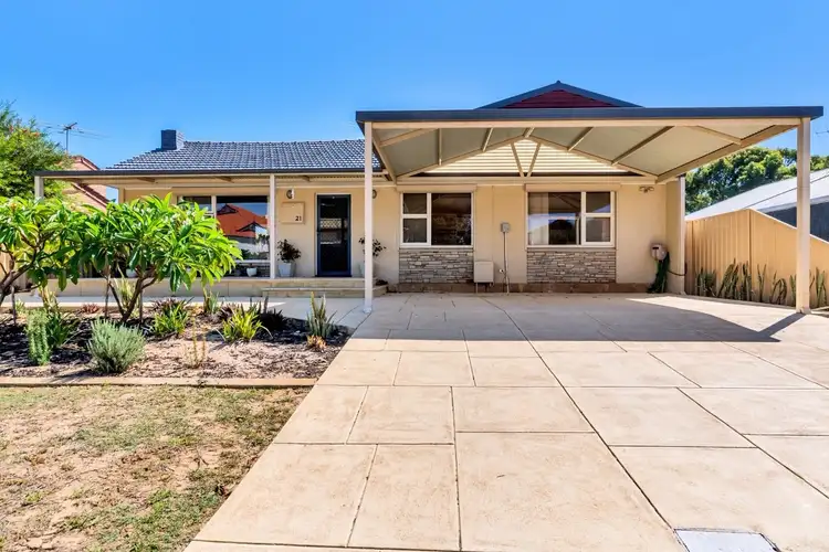 Second view of Homely house listing, 21 Mckenzie Road, Shoalwater WA 6169
