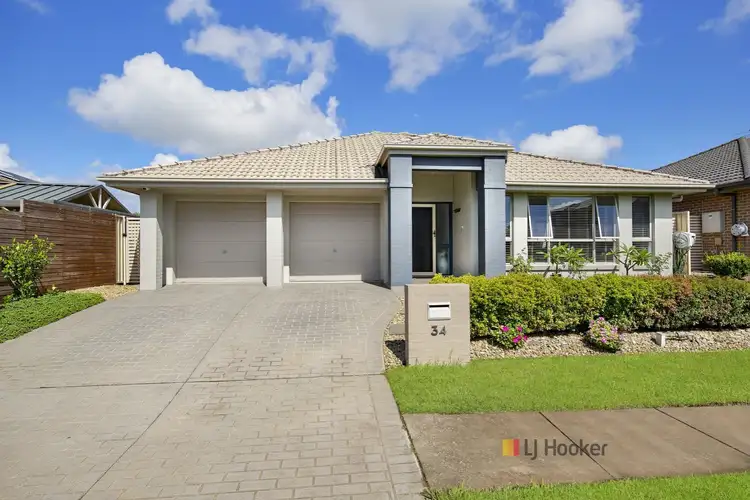 Second view of Homely house listing, 34 Wakool Crescent, Woongarrah NSW 2259