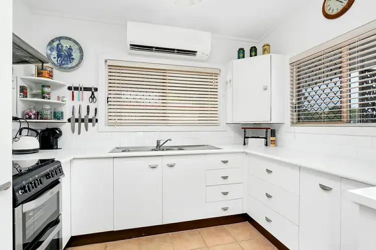 Fourth view of Homely semi-detached listing, 2/142 Pease Street, Manoora QLD 4870