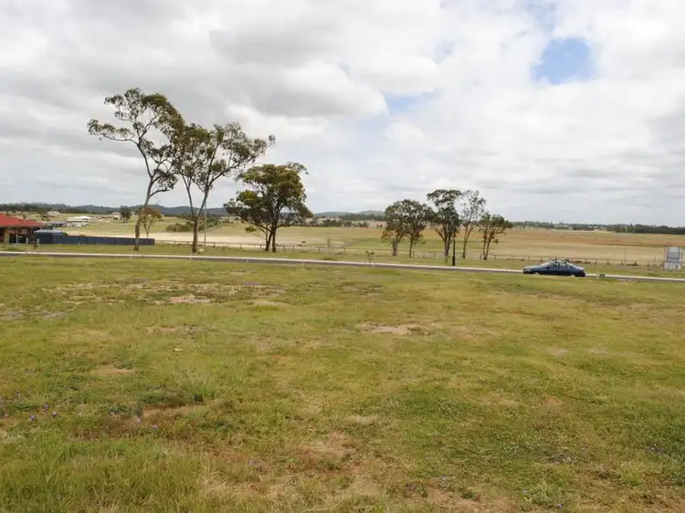 Lot 26 Derby Drive - Stage 3 Griffith Estate, Rosenthal Heights QLD 4370