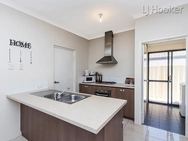 Second view of Homely house listing, 15 Cousins Turn, Baldivis WA 6171