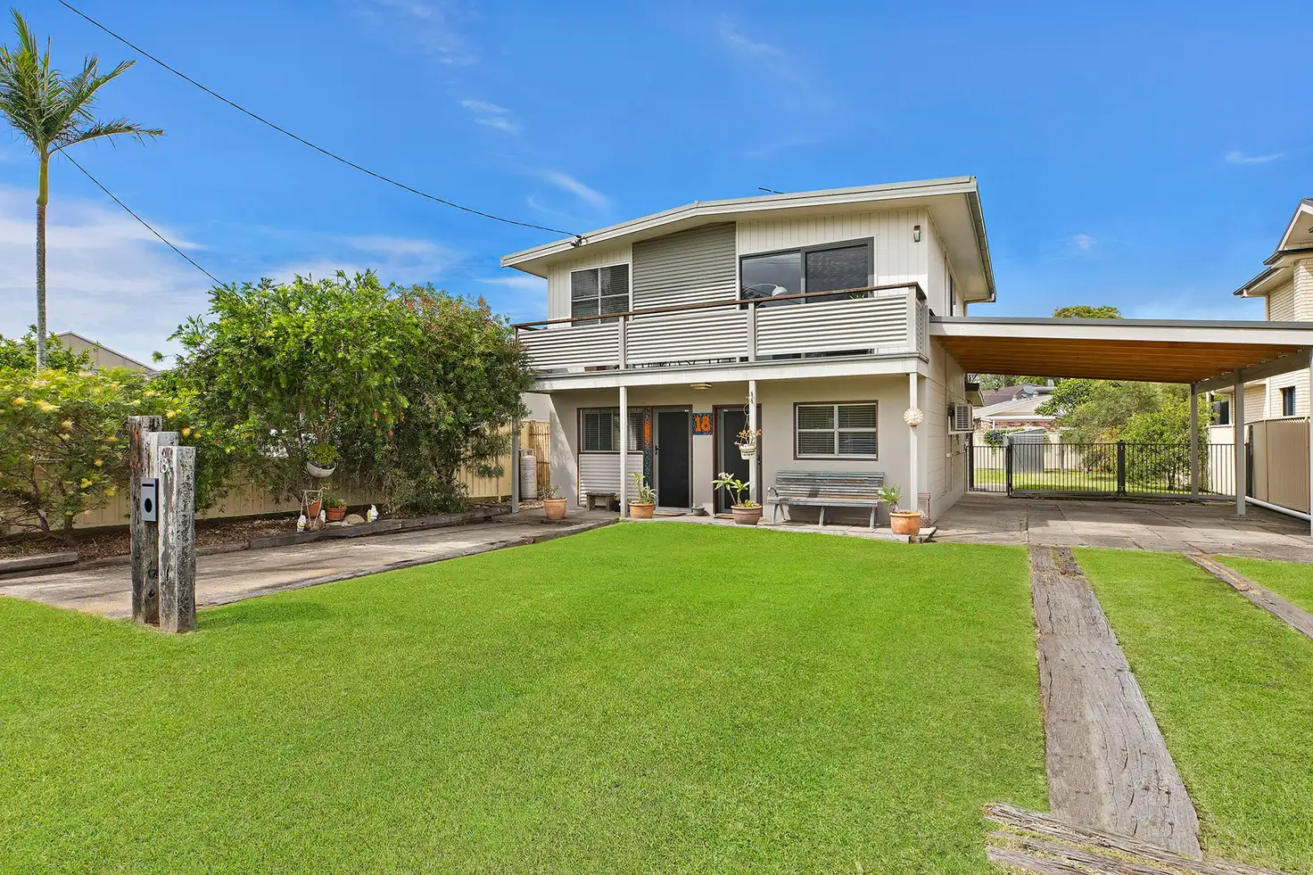 Main view of Homely house listing, 18 Hinemoa Ave, Killarney Vale NSW 2261