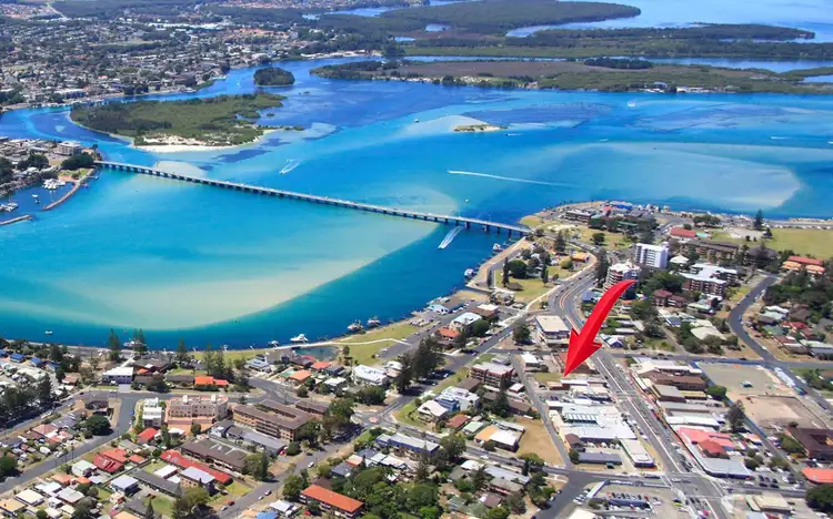 15 Manning Street, Tuncurry NSW 2428