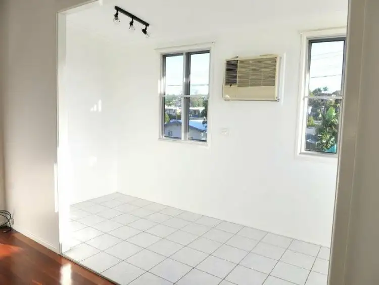 Third view of Homely house listing, 4 Acacia Court, Kin Kora QLD 4680