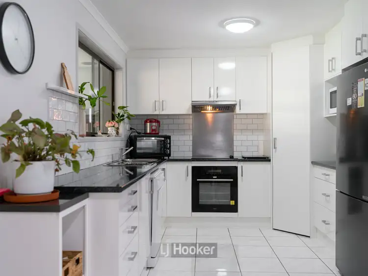 Fourth view of Homely house listing, 3 St Johns Way, Boronia Heights QLD 4124
